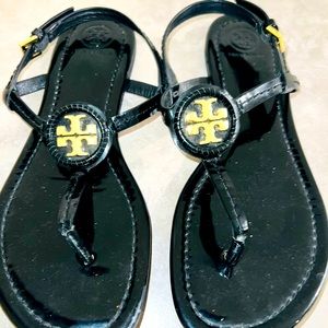 Tory Burch Black Patent Leather Sandal - Sz 8